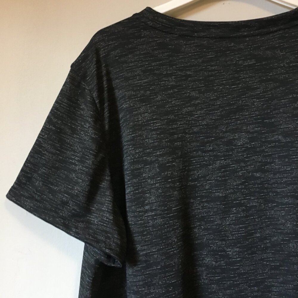 NWT Mondetta Performance Driven Athletic Tee XXL Dark Heathered Grey, White NEW - Picture 7 of 15